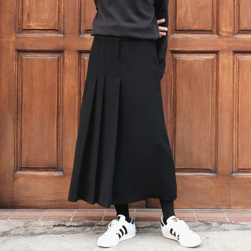 front half-pleated long skirt