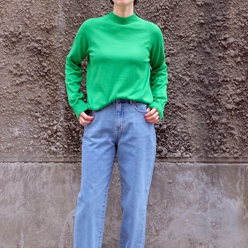 silk blend GREEN knit-pullover  (WHOLE GARMENT)